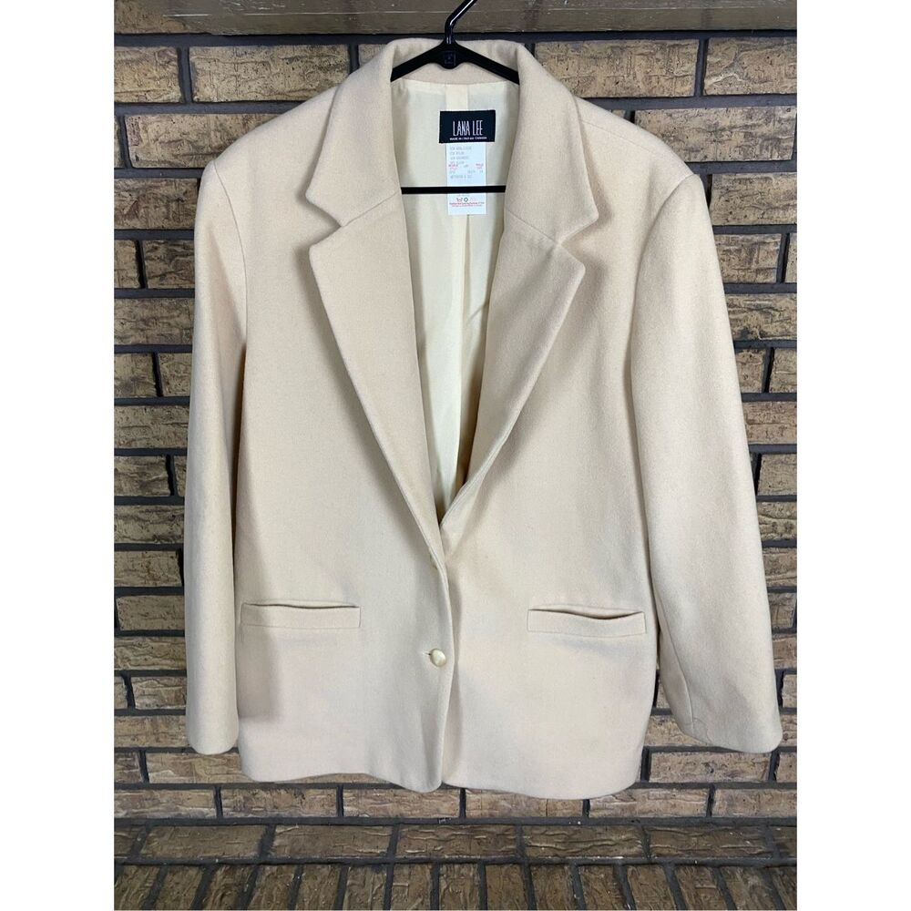 Lana Lee‎ wool blend cream blazer